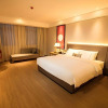 Отель E-Cheng Hotel Zhanjiang Wuchuan Haigang Avenue, фото 3