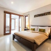 Отель SMV - garden - 7-BR · 7BR Garden Villa Walk to Beach and Shops Legian, фото 17