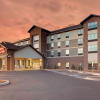 Отель Hampton Inn & Suites Flagstaff East, фото 1