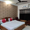 Отель Royal Dream by OYO Rooms, фото 10