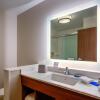 Отель Holiday Inn Express & Suites Reedsville - State Coll Area, an IHG Hotel, фото 8