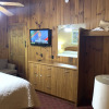 Отель Carr's Northside Motel and Cottages, фото 15