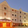 Отель Candlewood Suites Clarksville, an IHG Hotel, фото 1