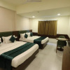 Отель GreenOtel Rooms Hazira Surat, фото 1