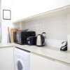 Отель Stylish 1 Bedroom Flat in Belsize Park, фото 6