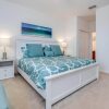 Отель Impressive Waterfront Retreat Near Disney With Cinema Room - 5bd/4ba PH - Rav5341, фото 6