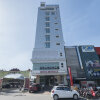 Отель OYO 1114 Hotel Denpasar Makassar, фото 30