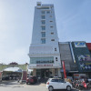 Отель OYO 1114 Hotel Denpasar Makassar, фото 1