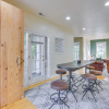 Отель Greensboro Townhome w/ Deck - Walk to Downtown, фото 11