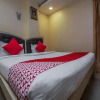 Отель OYO 1076 Hotel Tourist Palace, фото 5