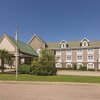 Отель Country Inn & Suites by Radisson, Beaufort West, SC, фото 24