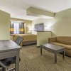 Отель Quality Inn & Suites North Lima - Boardman, фото 28