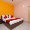 Отель OYO 9842 Hotel Shibani & Suhani, фото 4