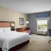 Отель Hampton Inn & Suites Williamsburg Square, фото 27