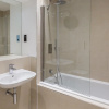 Отель Hof Apts The Heights at Athena Court, фото 8