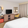 Отель Hampton Inn Gonzales, фото 4