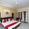 Отель OYO 35823 Hotel Blumango, фото 24