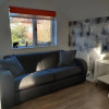 Отель Delightful & Picturesque Modern Detached Apartment, Next to Chester Zoo, Near Park and Ride to City , фото 5