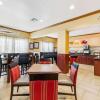 Отель Quality Inn & Suites Galveston - Beachfront, фото 33