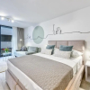 Отель M&P- Lovely 1-bedroom condo with free parking, фото 7