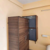 Отель OYO R Guest House Near Netaji Subhash Chandra Bose International Airport, фото 1