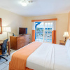 Отель Bay Gardens Inn, фото 5