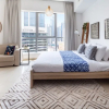 Отель Dazzling & Artistic Studio Apartment In Dubai Marina, фото 5