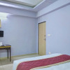 Отель OYO 10479 Sree Sai Comfort, фото 3