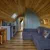 Отель Highland Heights Luxury Glamping в Стратпеффере