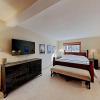 Отель One Bedrooms At Snowbird Condos Slopeside - Free Wifi & Assigned Parking!, фото 3