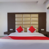 Отель City Club & Hotels by OYO Rooms, фото 14