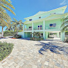 Отель Modern Coco Plum W/ Pool, Hot Tub & Dock! 4 Bedroom Home, фото 24