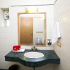 Отель OYO Rooms Sushant Lok A Block, фото 7