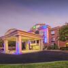 Отель Holiday Inn Express & Suites Raleigh North - Wake Forest, an IHG Hotel, фото 1