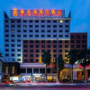 Отель Vienna International Hotel - Foshan Haiyue Branch, фото 2
