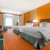 Отель Fairfield Inn & Suites Waterloo Cedar Falls, фото 4