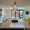 Отель Gorgeous 3 Bedroom Home in Quaint Southfields, фото 30