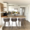 Отель Brand New Beachfront Ground Floor With Garden 2 Bed Apartment 6 Guests, фото 12