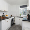 Отель Your Sheffield Stays - Spacious 5 Bedroom House, фото 3