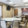Отель Comfort Inn & Suites, фото 11