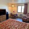 Отель Executive Inn, фото 4