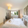 Отель Jocks - Perfectly Placed Parklands Apartment, фото 4