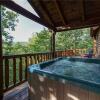 Отель Return To Me 3 Bedroom Home with Hot Tub, фото 14