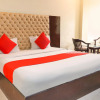 Отель OYO 67184 Hotel Grand Inn, фото 2