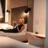 Отель citizenM Schiphol Airport, фото 5