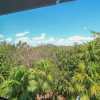Отель Impressive House Perfect for Large Groups Rooftop Sunbeds Hot Tub Close to the Beach, фото 8