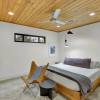 Отель New! Luxury Vacation Cottages W/deck & Patio, фото 14