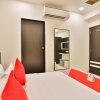 Отель Raadhe By OYO Rooms, фото 5