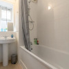 Отель Well-located 2 Bedroom Flat Close To Angel Station, фото 10