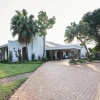 Отель The Sunbird Events Venue, фото 1